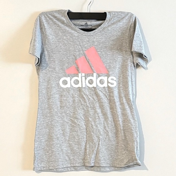 Adidas Shirt Women's Badge of Sport Logo Cotton T-Shirt Grey Heather/Red, Top - Picture 7 of 10